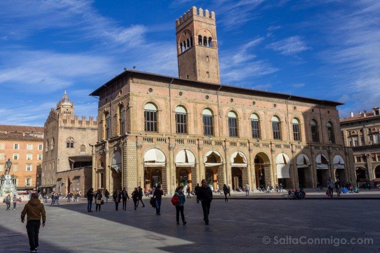 bologna-en-3-d-as-qu-ver-y-que-hacer-en-la-capital-de-emilia-roma-a