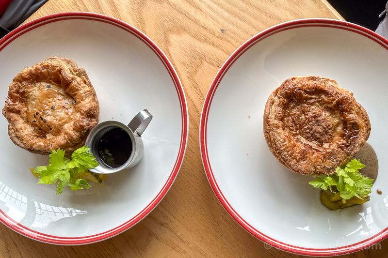 Donde Comer En Wellington Pickle & Pie