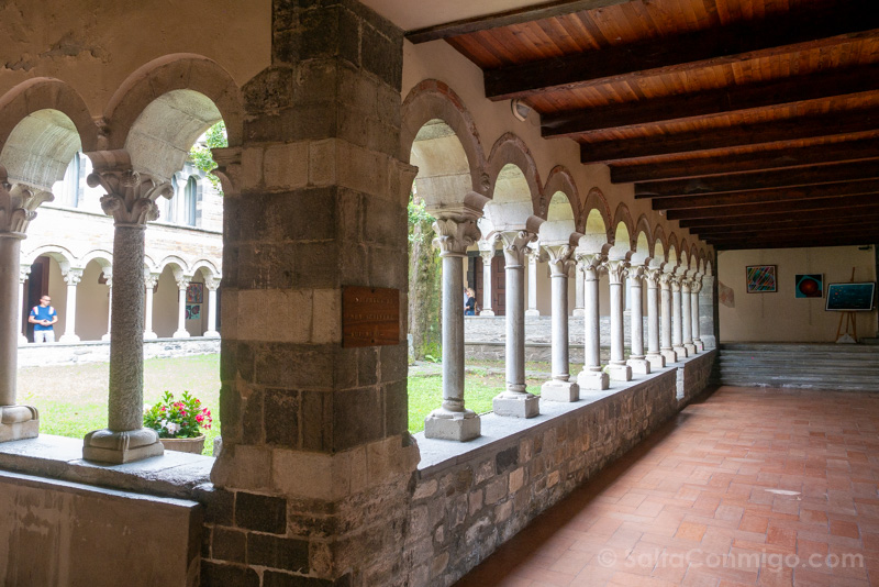 Abadia Piona Claustro Lago di Como Que Ver