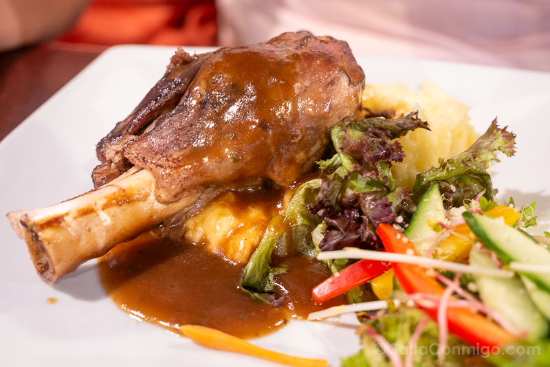 Comer en Auckland Tony's Cordero