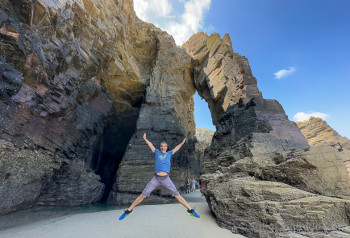Playa de las Catedrales Lugo Salto