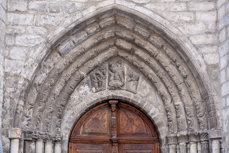 Sant Miqueu Vielha Iglesias Romanicas Val d'Aran Portada