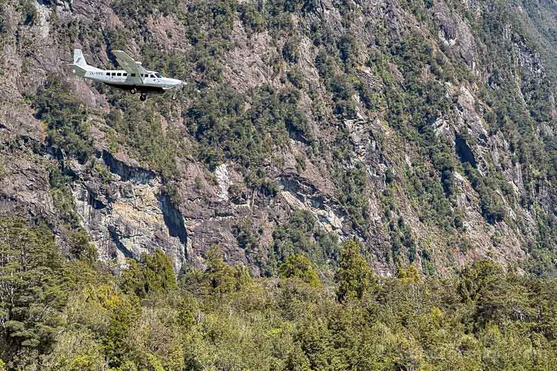 Milford Sound Fiordo Nueva Zelanda Avioneta