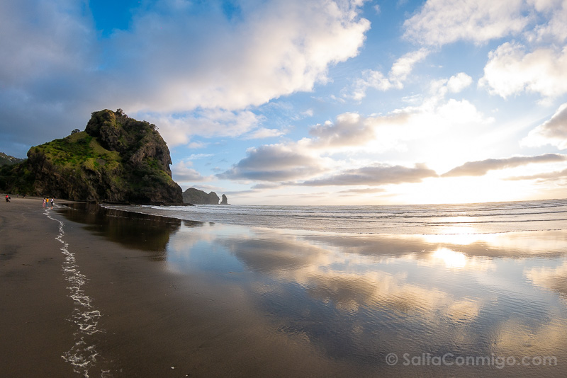 Que Ver En Auckland Piha Atardecer