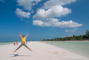 Que Ver en Holbox Playa Barra Arena Salto