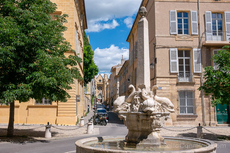 Que Ver en Aix-en-Provence Mazarin Cuatro Delfines