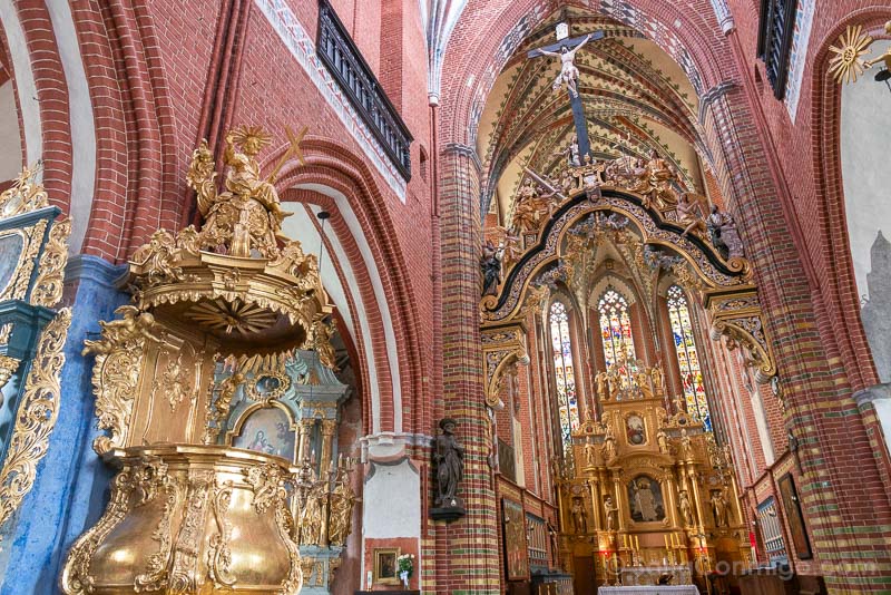 Que Ver en Torun Ciudad Nueva Iglesia Santiago