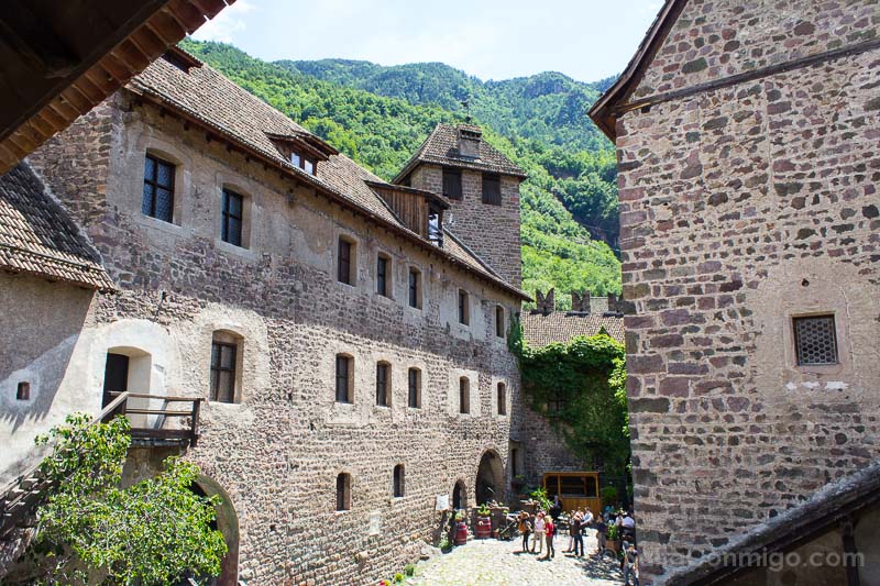 Ruta Dolomitas en Coche Bolzano Castel Roncolo