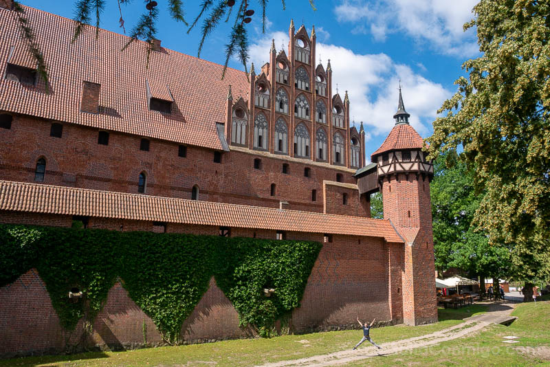 Castillo de Malbork Medio Muralla Salto