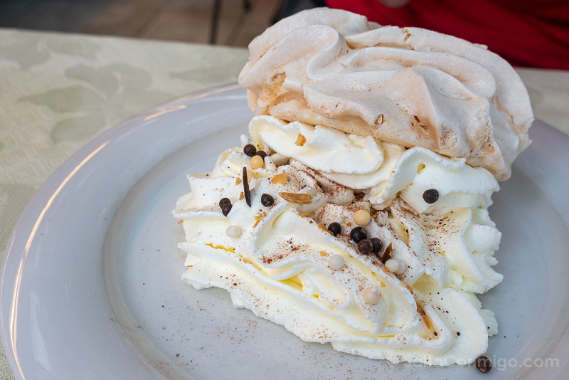 Comer en Canton de Friburgo Merengue Doble Nata Gruyer
