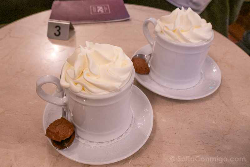 Donde Comer en Zurich Cafe Conditorei 1842 Chocolate