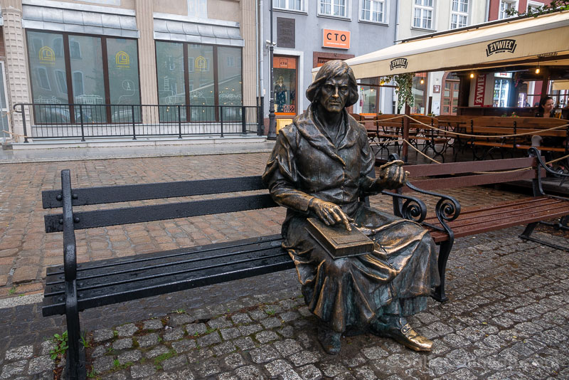 Polonia Copernico Grudziadz Estatua