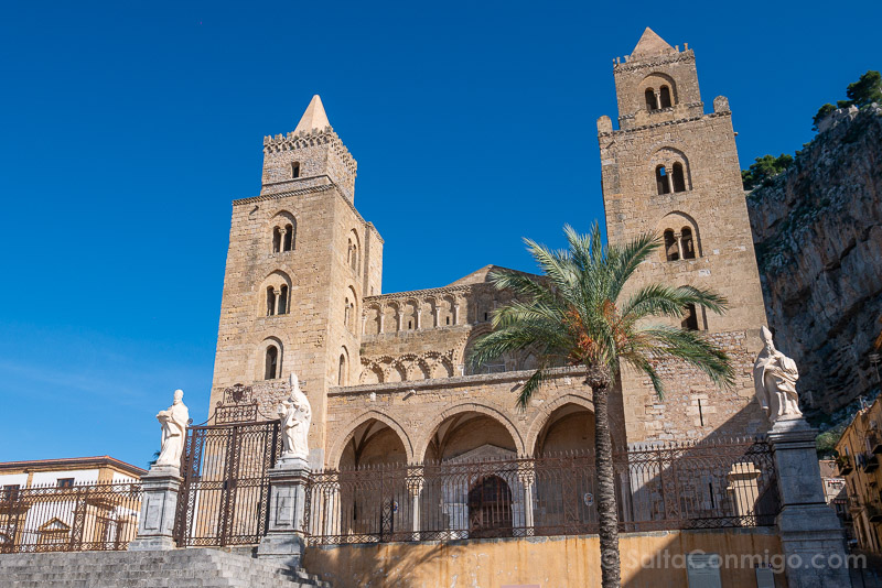 Patrimonio UNESCO Arabe Normando Cefalu Catedral Exterior