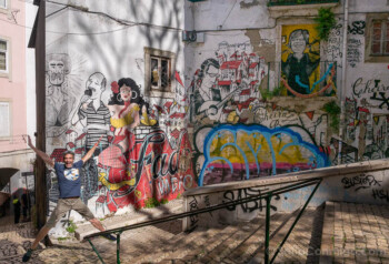 Fado en Lisboa Portugal Escadinhas de Sao Cristovao Salto
