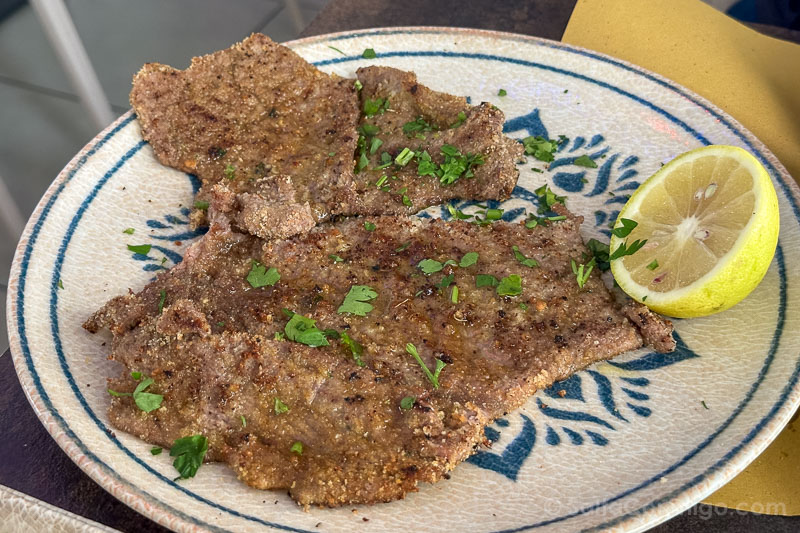 Platos Tipicos de Sicilia Cotoletta Palermitana Malatesta