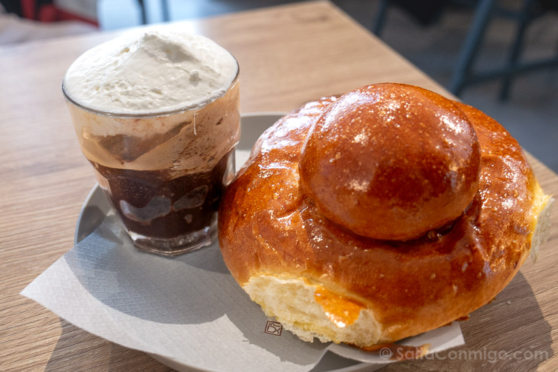 Platos Tipicos de Sicilia Granita Brioche Bar Eden