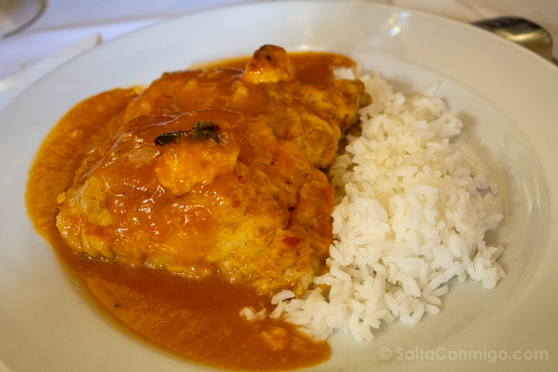 Comer en Girona Le Bistrot Bacalao Tomate Alioli