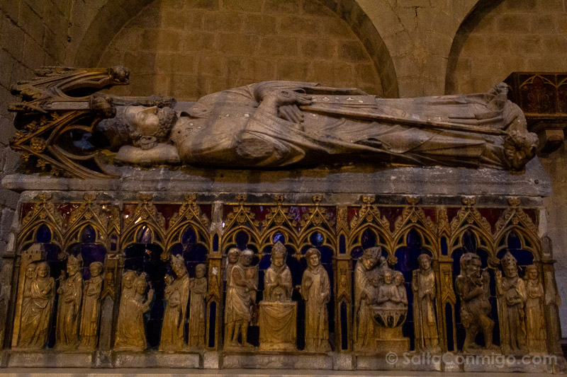 Que Ver en Girona Ciudad Basilica Sant Feliu Sarcofago Sant Dimas