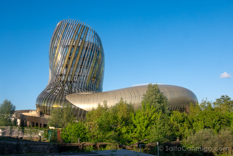 Cite du Vin de Burdeos Exterior