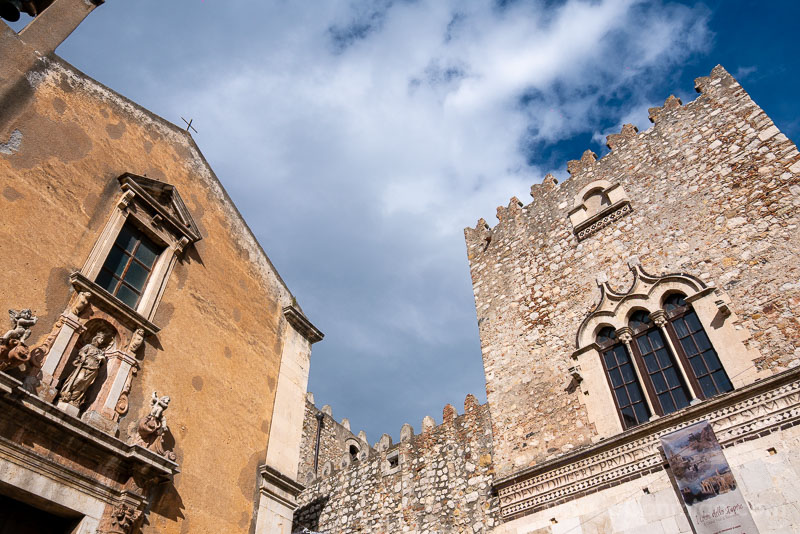 Que Ver en Taormina Palacio Corvaja Iglesia Santa Catalina Alejandria