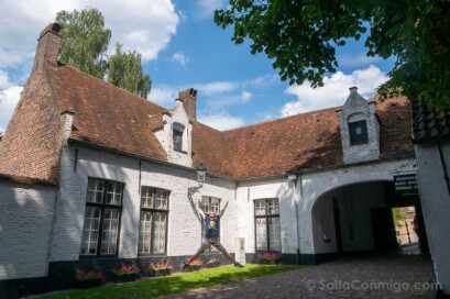 Brujas Begijnhof Salto