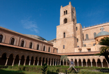 Catedral de Monreale Sicilia Claustro Benedictino Salto