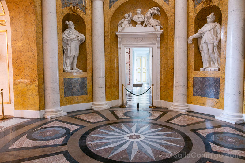 Parque Lazienki Varsovia Palacio sobre el agua Interior