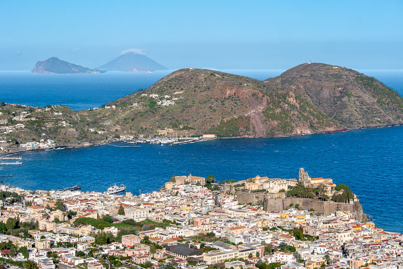 Guia Islas Eolias Lipari Ciudad Islas Vista