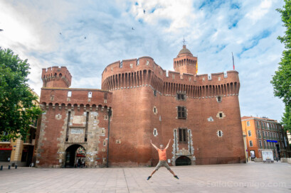 Que Ver en Perpignan Castillet Salto