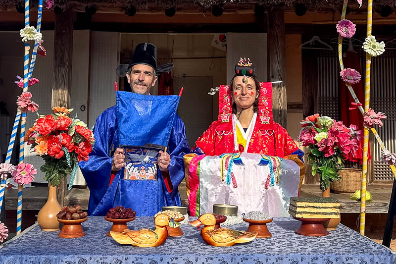 Curiosidades de Corea del Sur Ropa Novios Joseon Naganeupseong