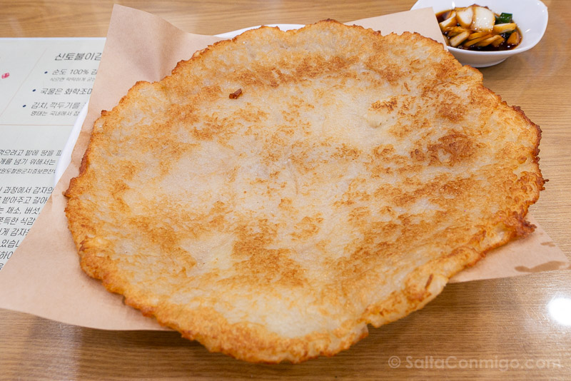 Que Comer en Corea del Sur Gamja-Jeon Sokcho