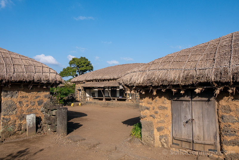 Que Ver en la isla de Jeju Aldea Seongeup Casas