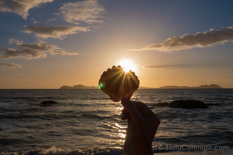 Ciudades de Galicia Vigo Playa Samil Atardecer Islas Cies