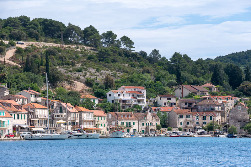 Catamaran Croacia Puerto Stomorska