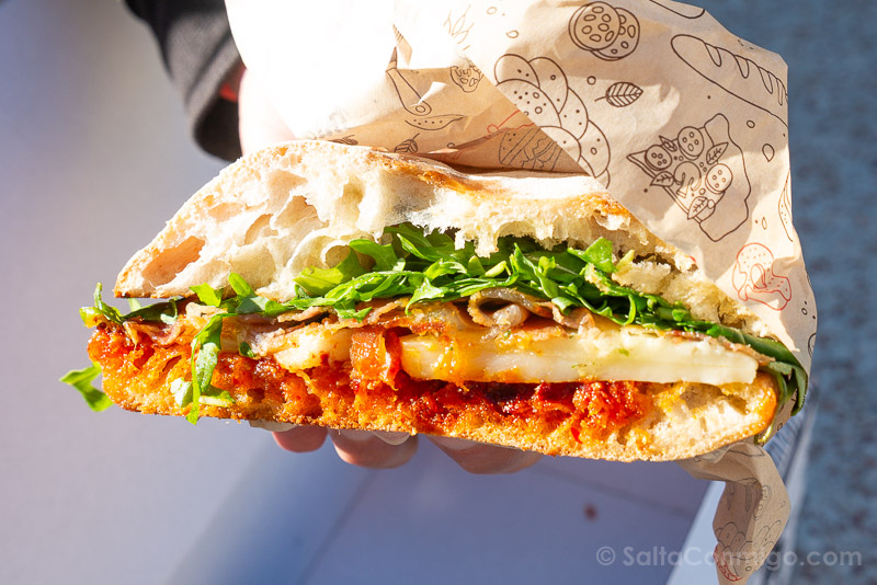 Comer en Tropea Calabria Livasì Food Store Panino 'Nduja