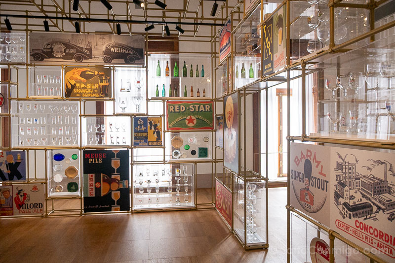 Museo-cerveza-Bruselas Belgian Beer World Experience Vasos Carteles