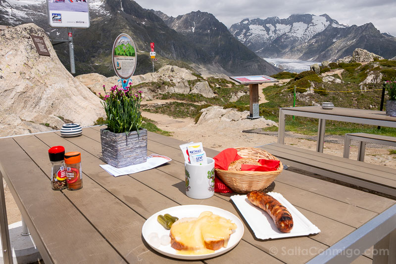 Comer Aletsch Arena Suiza Buvette Moosfluh Raclette