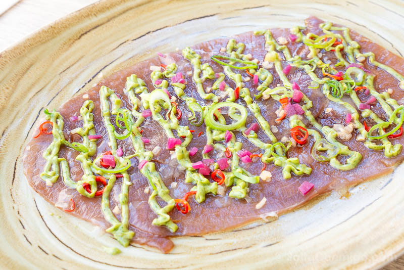 Carpaccio de atún rojo del Bistro'Baya, comer en Capbreton
