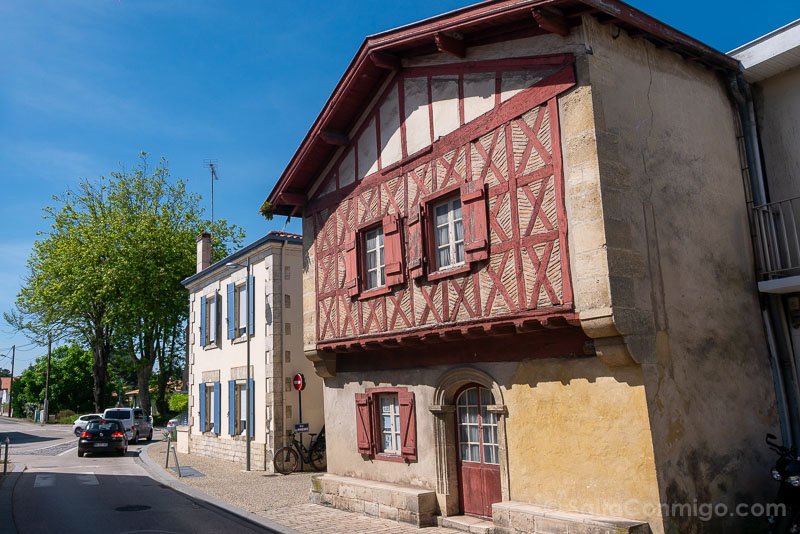 Fachada de la Maison du Rey, un lugar que ver en Capbreton