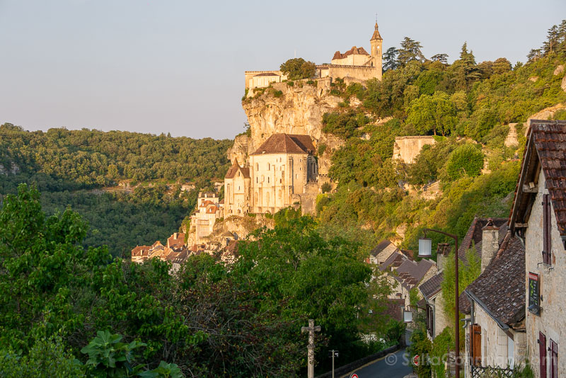 Que Ver en Rocamadour Via Santa Camino Sagrado Amanecer