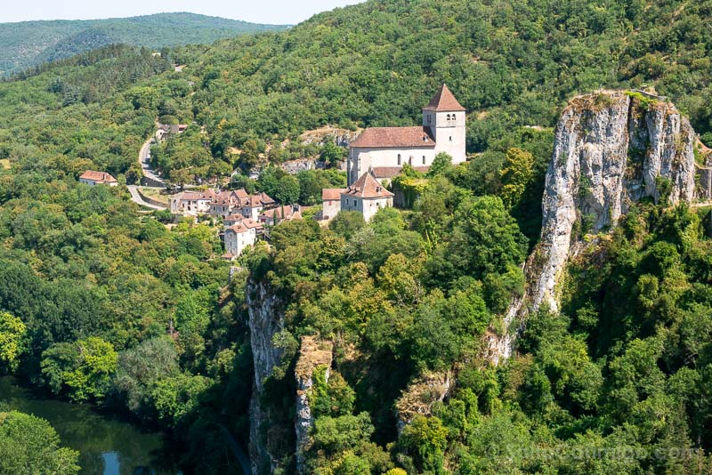 Que Ver en Saint-Cirq-Lapopie Vista Aparcamiento