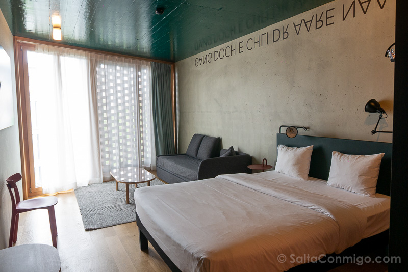 Nuestra habitación en el Ibis Styles Bern City
