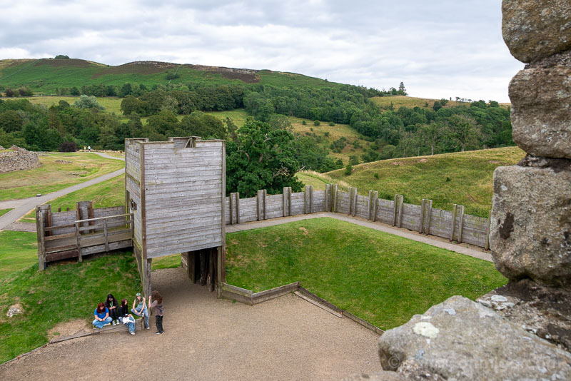 Reconstrucción del muro de Adriano en Vindolanda