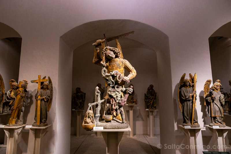 El Arcánges San Miguel del Juicio Final de la catedral