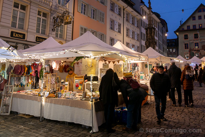 Puestos mercado navideño de Weinmarkt