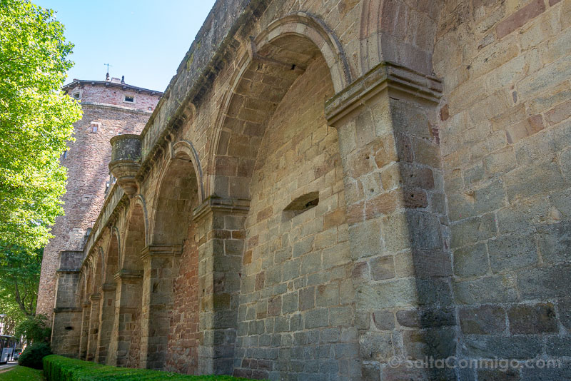 Torre Corbières Palacio Episcopal Rodez
